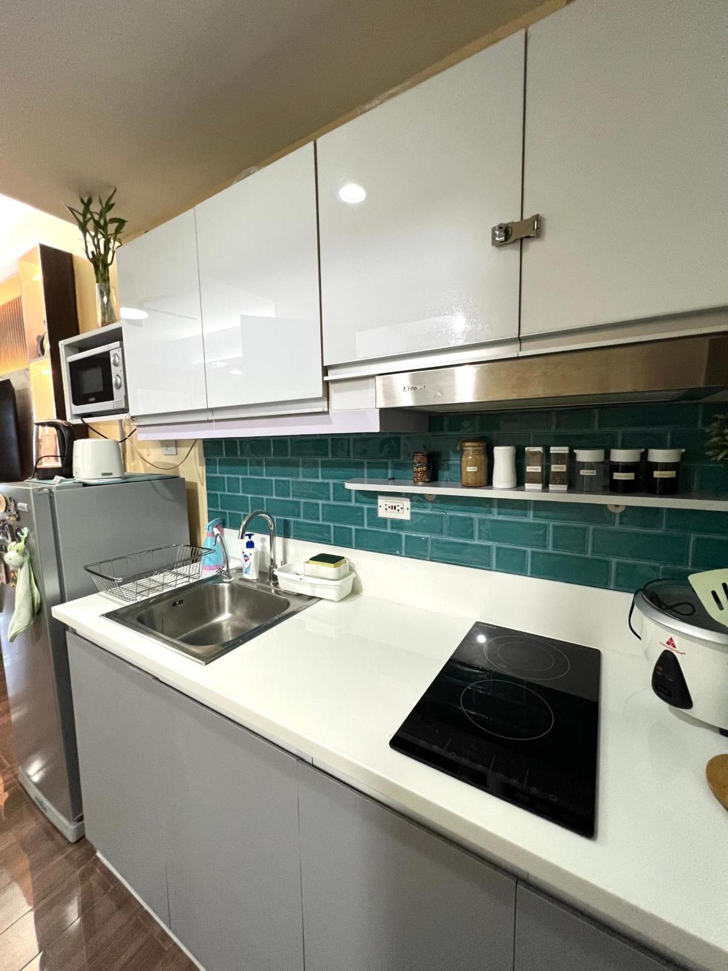 Apartment In Air Residences, Makati With Wifi, Netflix, Pool, Mall And More มะนิลา ภายนอก รูปภาพ